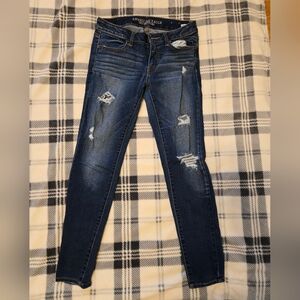 American Eagle Outfitters Dark Blue Distressed Vintage Jegging SIZE 6-Short